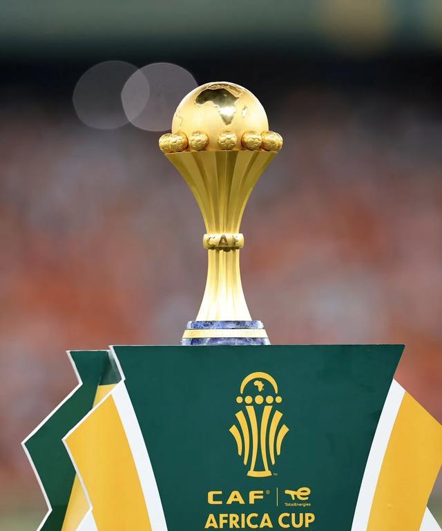 王牌对决！姆巴佩21场25球4助，哈兰德20场20球3助