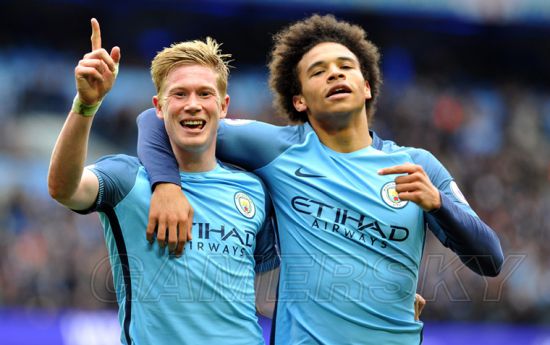 据报道，曼联欣喜若狂，签下中场球员阿莫林·阿多利斯的转会费大幅下降。