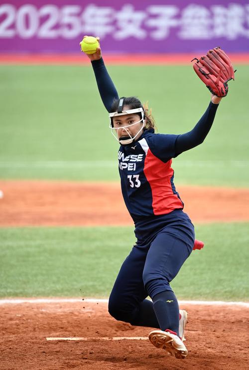 徐根宝：拿铜牌总比没牌好，冲击金牌的目标没实现责任在我