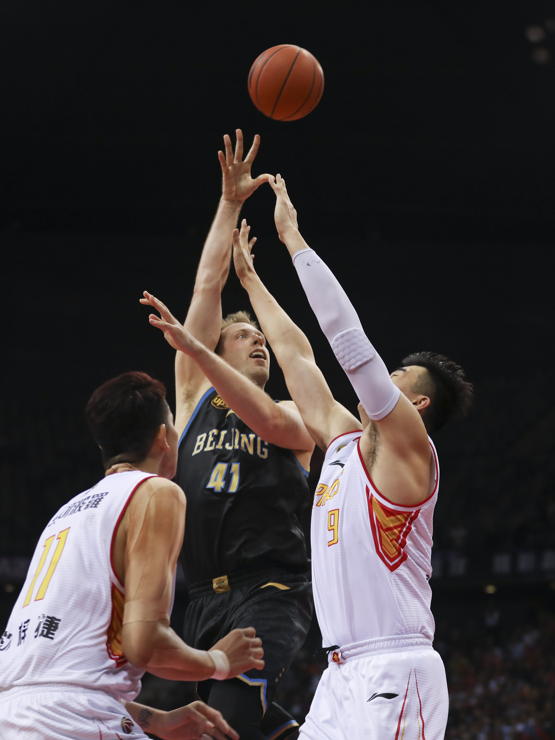 史密斯轰下30分 深圳马可波罗收获主场首胜