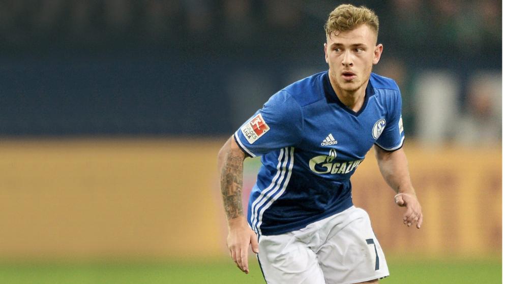 邮报：红军旧将阿格退役后经营污水处理企业，还投资纹身公司